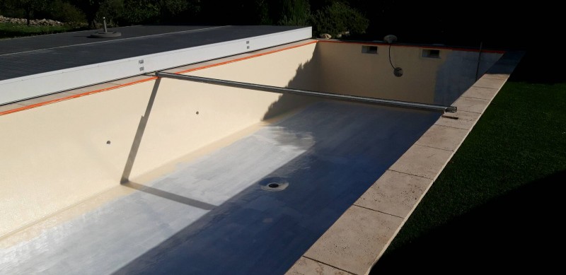 renovation piscine en coque draguignan